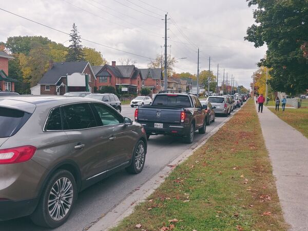 COVID-testing line stretched to Albert Street; Do self-assessment first, says RMH