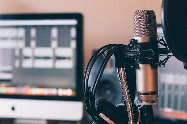 Podcast Q & A: Small town feel and all-local stories are at heart of Advocate podcast