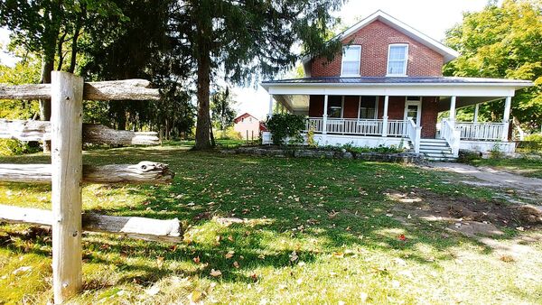 Council eyes tear-down of east-side historical properties to allow for apartment building