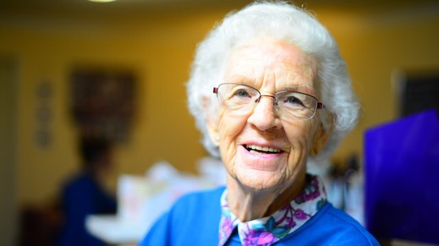 Victoria Manor helps families stay in touch